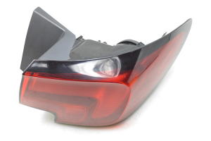 Opel Astra K (2015–2021) Eckleuchte hinten 39015944 - 3