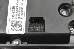 Opel Astra K (2015–2021) Heater control panel 39042439 - 2