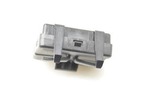 Opel Astra K (2015–2021) Centrālās atslēgas vadības bloks 13595511 - 3