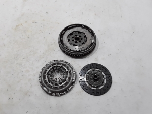   Volant moteur  - 123107790R 