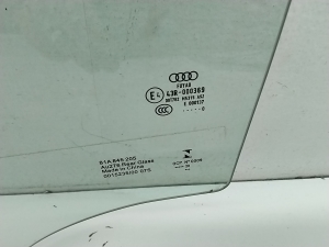AUDI Q2 (2016–2026) Aizmugurējo sānu durvju stikls 81A845205 - 3