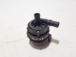   Tsirkulatsioonipump  - 210105430R 
