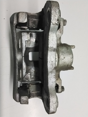 Mitsubishi L 200 (2015–2026) Bremssattel vorne 4605A202 - 3