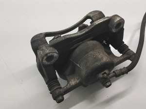 NISSAN X-Trail T31 (2007–2013) Eesmine pidurisadul 41011JD00A - 2