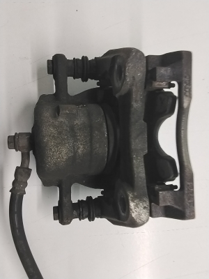 NISSAN Note E12 (2012–2026) Bremssattel vorne 410111HA0A - 3