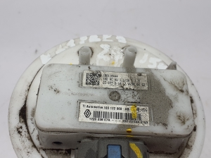 RENAULT Express IV (2021–2026) Kütusepump paagis 172023807R - 2