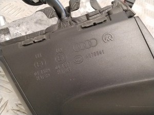 AUDI e-tron SUV (2018–2026) Side mirror and its parts A078541 - 3