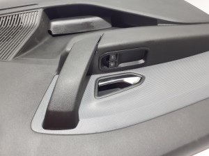RENAULT Express IV (2021–2026) Front door panel 809015319R - 2