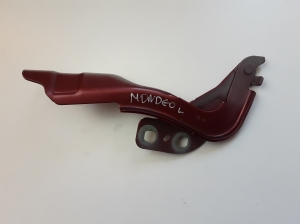 Hood hinge - DS73F16801BD