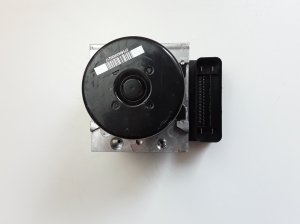 VOLVO V70 III (2007–2017) ABS plokk 31329139 - 5
