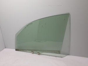   Fenster Scheibe Tür vorne  - 61011SJ010 