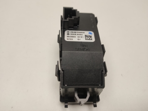 Mercedes Benz GLK-Class 204 (2008–2015) Warnblinkschalter A2048706858 - 3
