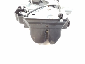 Infiniti Q70 (2013–2018) Trunk lid lock 846221PM2C - 4