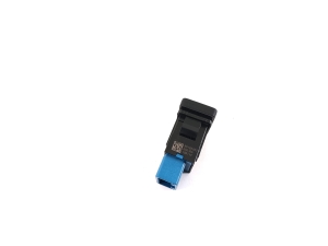 Mitsubishi Outlander (2012–2021) Windshield heater switch 8616A052 - 3
