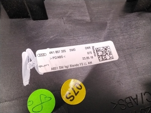 AUDI A8 D5 (2017–2026) Dashboard trim 4N1857325 - 2