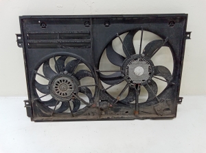 Volkswagen Touran II (2010–2015) Dzesēšanas ventilators un tā daļas 1K0121207 - 3