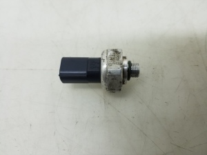 Kliimaradiaatori andur - A2110000283