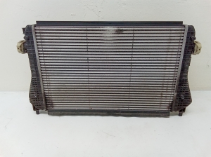 Volkswagen Touran II (2010–2015) Vahejahuti radiaator 1K0145803BN - 3