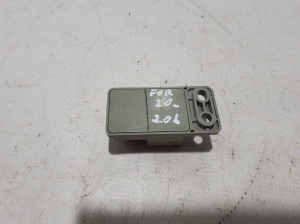 Subaru Forester SK (2018–2026) Wischerrelais 88018FJ010 - 2
