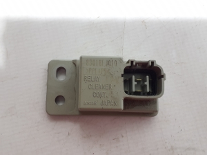  Wischerrelais  - 88018FJ010 