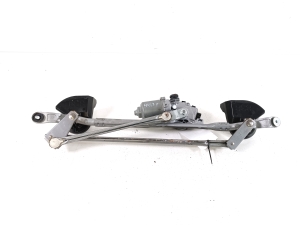 Mitsubishi Outlander (2012–2021) Windshield wiper mechanism and its parts - 3
