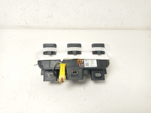   Passenger dashboard airbag  - 39132816 