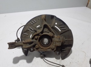 Subaru Forester SK (2018–2026) Front wheel hub 28313SJ010 - 3