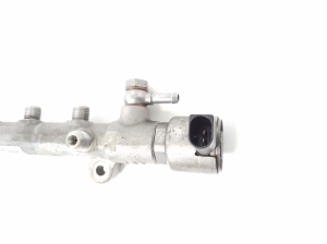 Infiniti Q70 (2013–2018) Common Rail Kraftstoffleitung 17520HG00A - 3