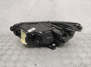 Volkswagen Passat B8 (2014–2023) Esituli 3G1941082T - 4