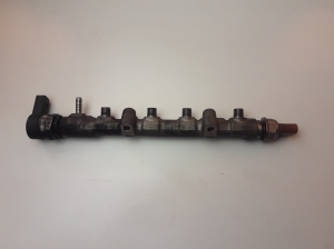   Tuyau de carburant haute pression  - 03P089 