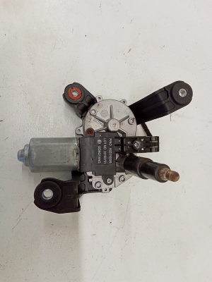 Opel Astra J (2009–2017) Heckwischermotor GM13256917 - 2