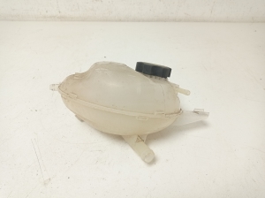 Opel Astra K (2015–2021) Coolant reservoir 13459964 - 3
