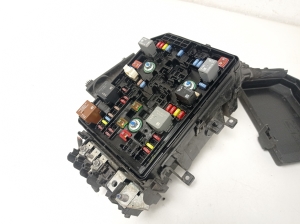 Opel Astra K (2015–2021) Fuse boxes 39158960 - 4