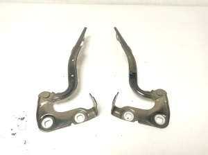 Opel Astra K (2015–2021) Hood hinge 39032150 - 2