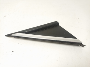 Opel Astra K (2015–2021) Mirror triangle trim 39041996 - 4