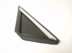 Opel Astra K (2015–2021) Mirror triangle trim 39041995 - 4