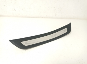 Inner sill trim - 7381330