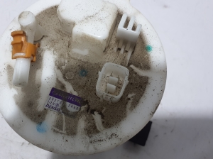 Subaru Forester SK (2018–2026) Kütusepump paagis 42021FL100 - 2