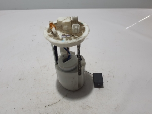 Subaru Forester SK (2018–2026) Kütusepump paagis 42021FL100 - 3