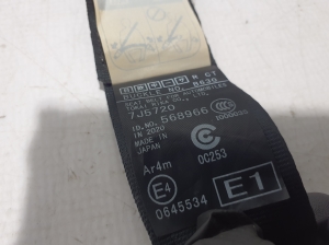 Subaru Forester SK (2018–2026) Sicherheitsgurt hinten 7J5720 - 3