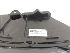 VOLVO S90 (2016–2026) Esituli 32338925 - 5