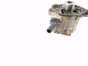 Infiniti Q70 (2013–2018) Vaakumpump 14650HG00B - 3