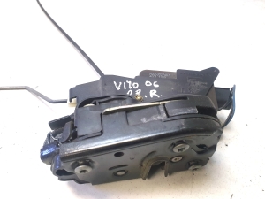 Mercedes Benz Vito W639 (2003–2014) Front door lock A2C53027407 - 4