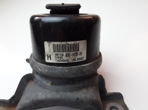 VOLVO S60 II (2010–2018) Engine mount 30671245 - 2