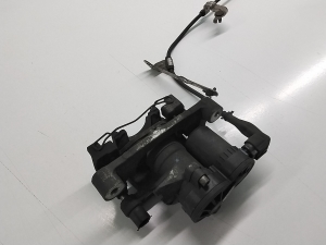 Subaru Forester SK (2018–2026) Tagumine pidurisadul 26620SJ010 - 2