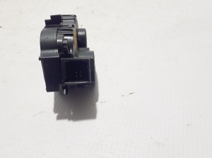 Subaru Forester SK (2018–2026) Salongi soojenduse klapi mootor T68616C - 2