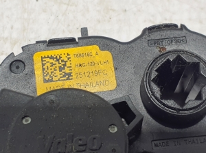 Subaru Forester SK (2018–2026) Salongi soojenduse klapi mootor T68616C - 3