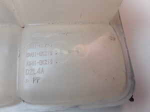 Ford Focus (2011–2018) Coolant reservoir 8V618K218A - 2