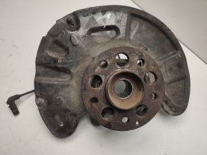 Mercedes Benz GLK-Class 204 (2008–2015) Front wheel hub A2043322901 - 2