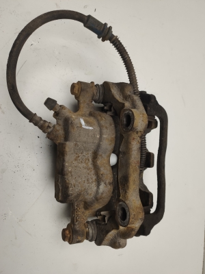 Mercedes Benz GLK-Class 204 (2008–2015) Front brake caliper A2044214181 - 3
